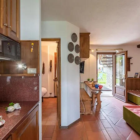 Cozy With Garden In - Happy Apartment Courmayeur