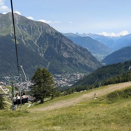 아파트 Cozy With Garden In - Happy