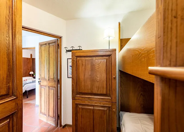 아파트 Cozy With Garden In - Happy *