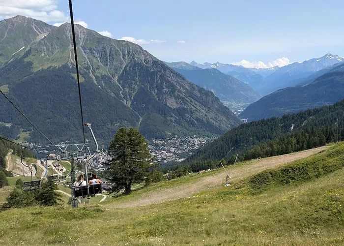 아파트 Cozy With Garden In - Happy